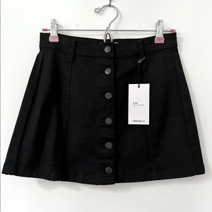 F21 black denim mini skirt